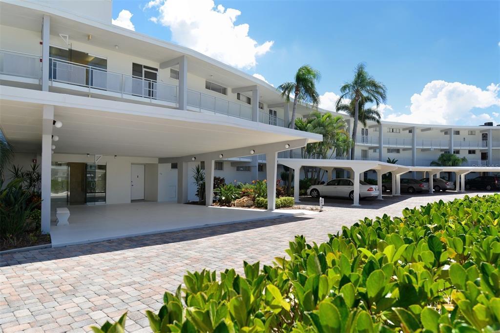Picture of 100 Sands Point Road Unit 324, Longboat Key, FL 34228