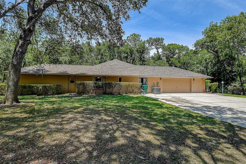 Picture of 340 E Savoy Street, Lecanto FL 34461