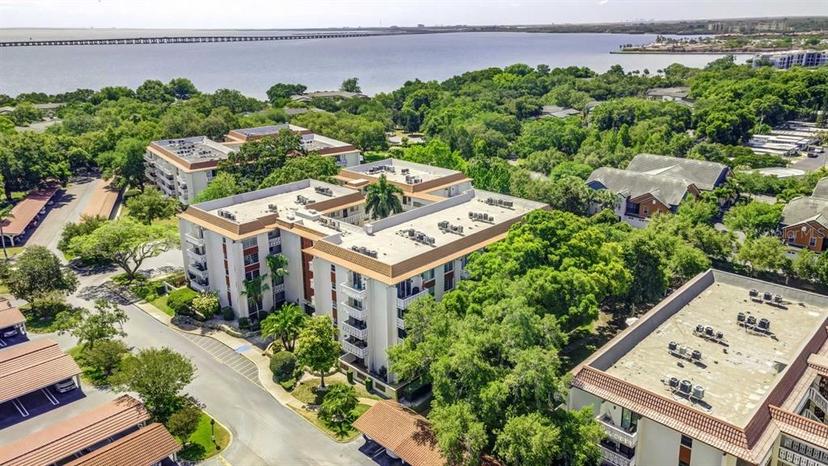 Picture of 2630 Pearce Drive Unit 402, Clearwater FL 33764