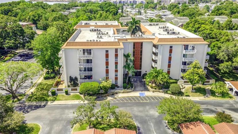 Picture of 2630 Pearce Drive Unit 402, Clearwater FL 33764