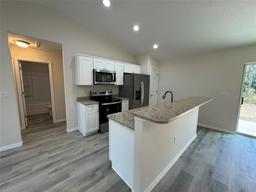 Picture of 5331 NW 60Th Terrace, Ocala, FL 34482