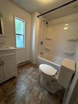 Picture of 13855 SE 51St Court, Summerfield, FL 34491