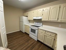 Picture of 670 Kenwick Circle Unit 204, Casselberry, FL 32707