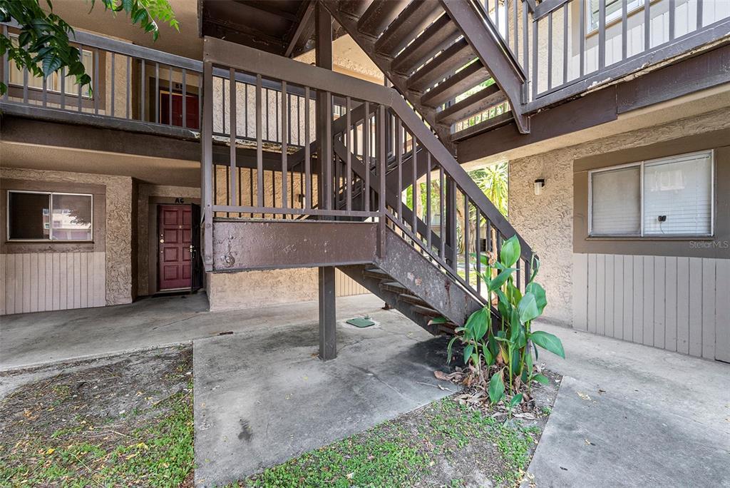 Picture of 6310 Newtown Circle Unit 10B5, Tampa, FL 33615