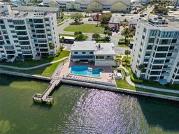 Picture of 300 Woodette Drive Unit 203, Dunedin, FL 34698