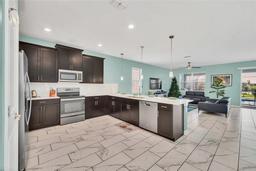 Picture of 1549 Maidstone Court, Davenport, FL 33896