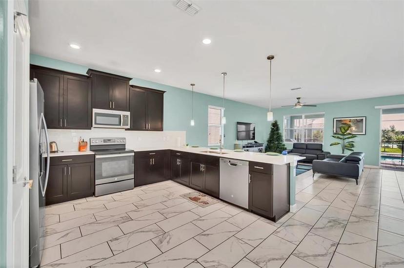 Picture of 1549 Maidstone Court, Davenport FL 33896