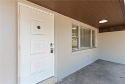 Picture of 724 Hillside Avenue, Lake Wales, FL 33853