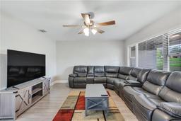 Picture of 724 Hillside Avenue, Lake Wales, FL 33853