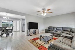 Picture of 724 Hillside Avenue, Lake Wales, FL 33853