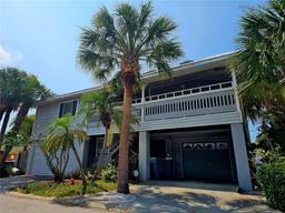Picture of 131 E Bay Drive, Treasure Island, FL 33706