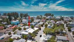 Picture of 131 E Bay Drive, Treasure Island, FL 33706