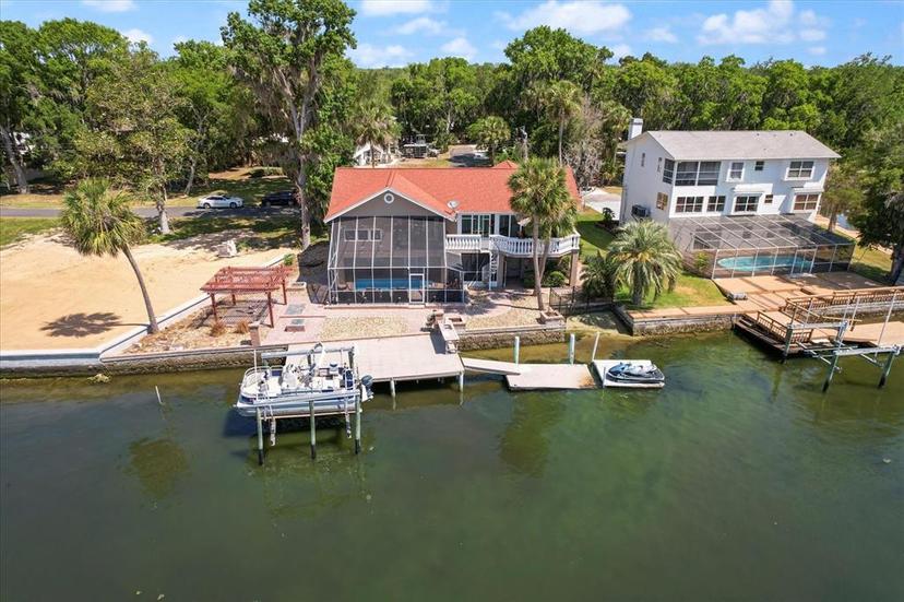Picture of 1400 NW 3Rd Street, Crystal River FL 34428
