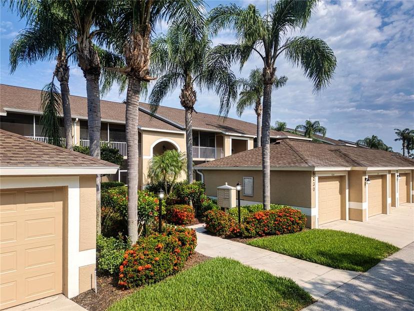 Picture of 5230 Hyland Hills Avenue Unit 1315, Sarasota FL 34241