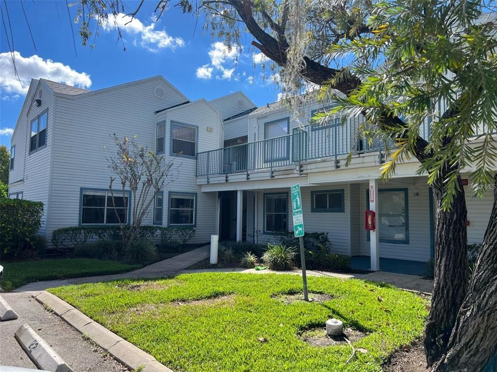 Picture of 2504 Woodgate Boulevard Unit 207, Orlando, FL 32822