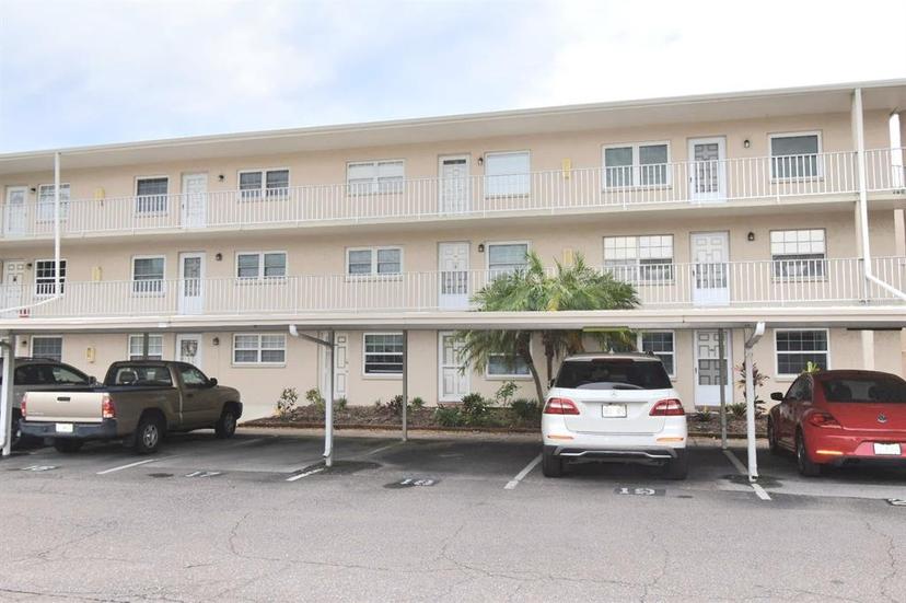 Picture of 948 Virginia Street Unit 205, Dunedin FL 34698