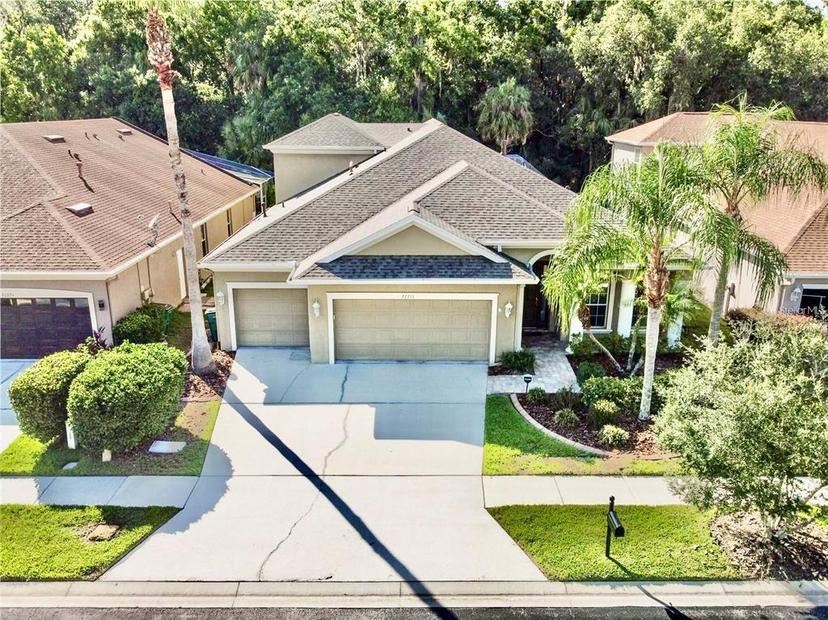 Picture of 27733 Kirkwood Circle, Wesley Chapel FL 33544