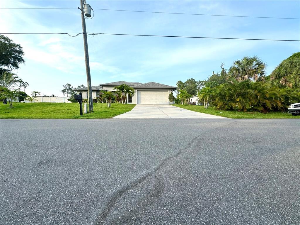 Picture of 2760 Chipley Avenue, North Port, FL 34286