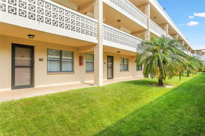 Picture of 4920 Locust Street Ne Unit 115, St Petersburg FL 33703