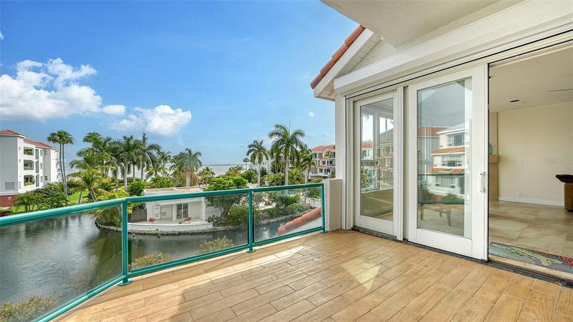 Picture of 360 Gulf Of Mexico Drive Unit 322, Longboat Key FL 34228