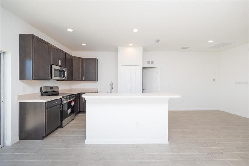 Picture of 322 Brennan Avenue, Frostproof FL 33843