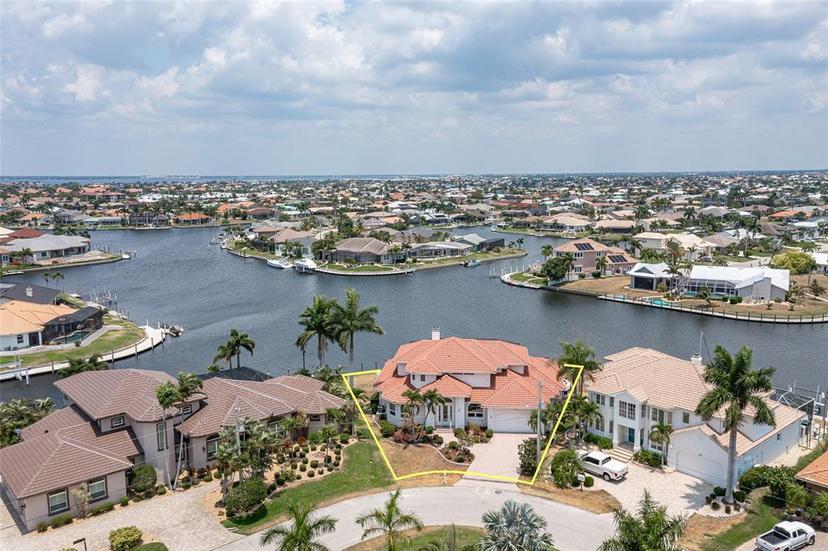 Picture of 1060 San Mateo Drive, Punta Gorda FL 33950