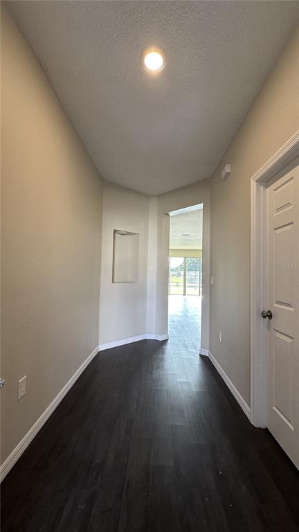 Picture of 615 Lake Shore Parkway, Davenport FL 33896