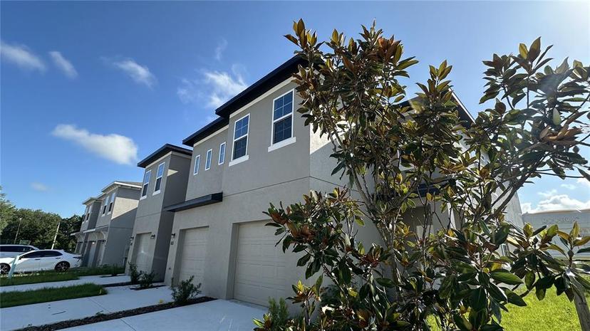 Picture of 615 Lake Shore Parkway, Davenport FL 33896