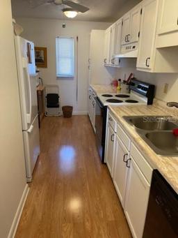 Picture of 101 N Riverside Drive Unit 611, New Smyrna Beach, FL 32168
