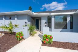 Picture of 142 Mark Twain Lane, Rotonda West, FL 33947