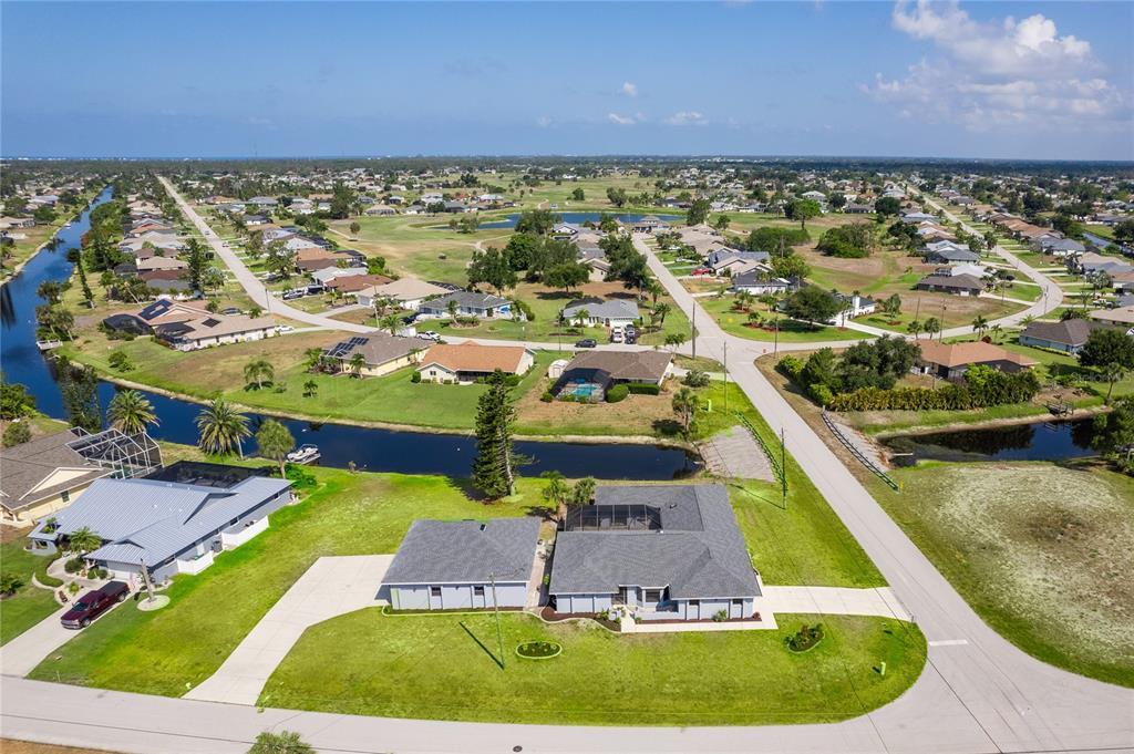 Picture of 142 Mark Twain Lane, Rotonda West, FL 33947