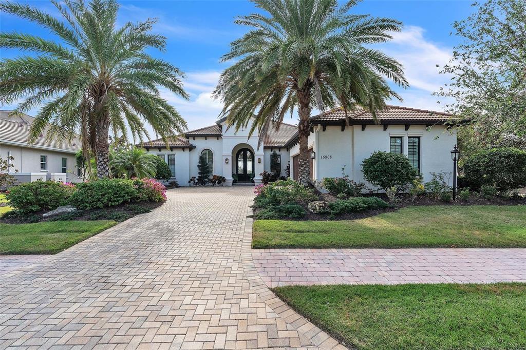 Picture of 15908 Castle Park Terrace, Lakewood Ranch, FL 34202