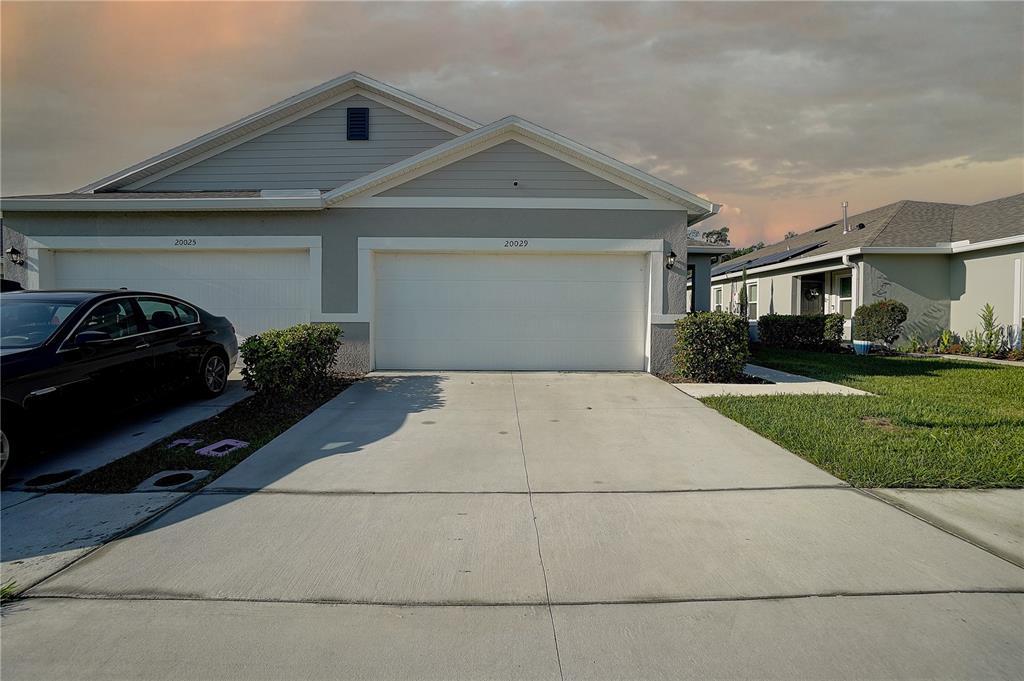 Picture of 20029 Royal Tern Court, Leesburg, FL 34748