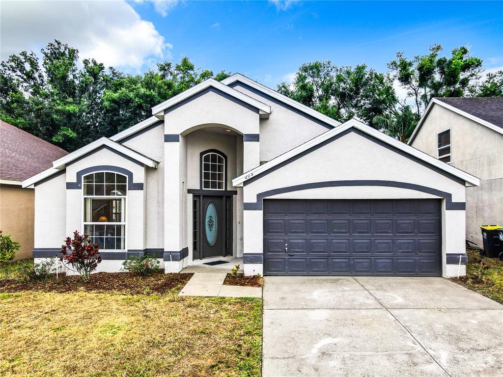 Picture of 215 Riggs Circle, Davenport, FL 33897