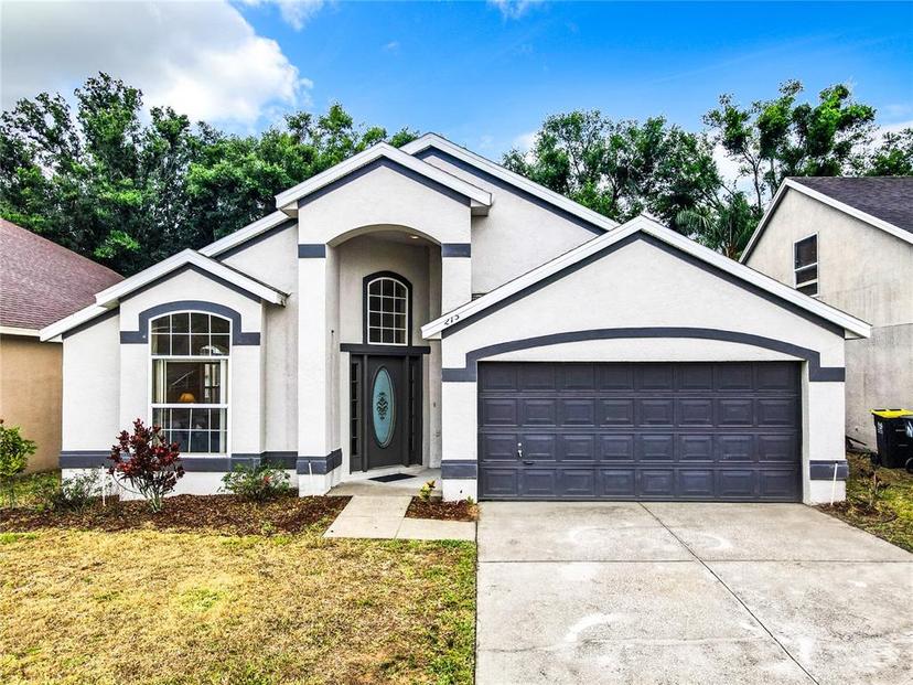 Picture of 215 Riggs Circle, Davenport FL 33897