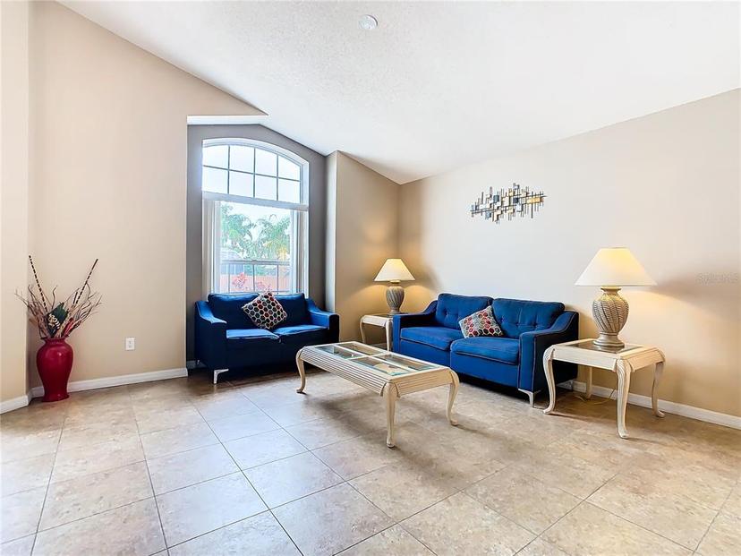 Picture of 215 Riggs Circle, Davenport FL 33897