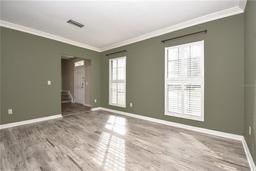 Picture of 927 NW 41St Drive, Gainesville, FL 32605