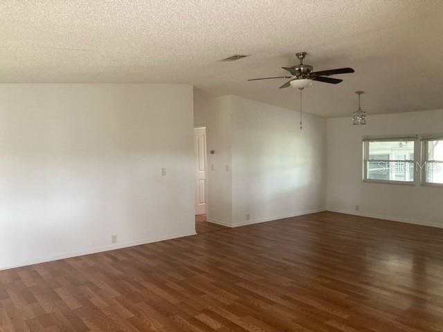 Picture of 24822 Pine Hill, Leesburg FL 34748