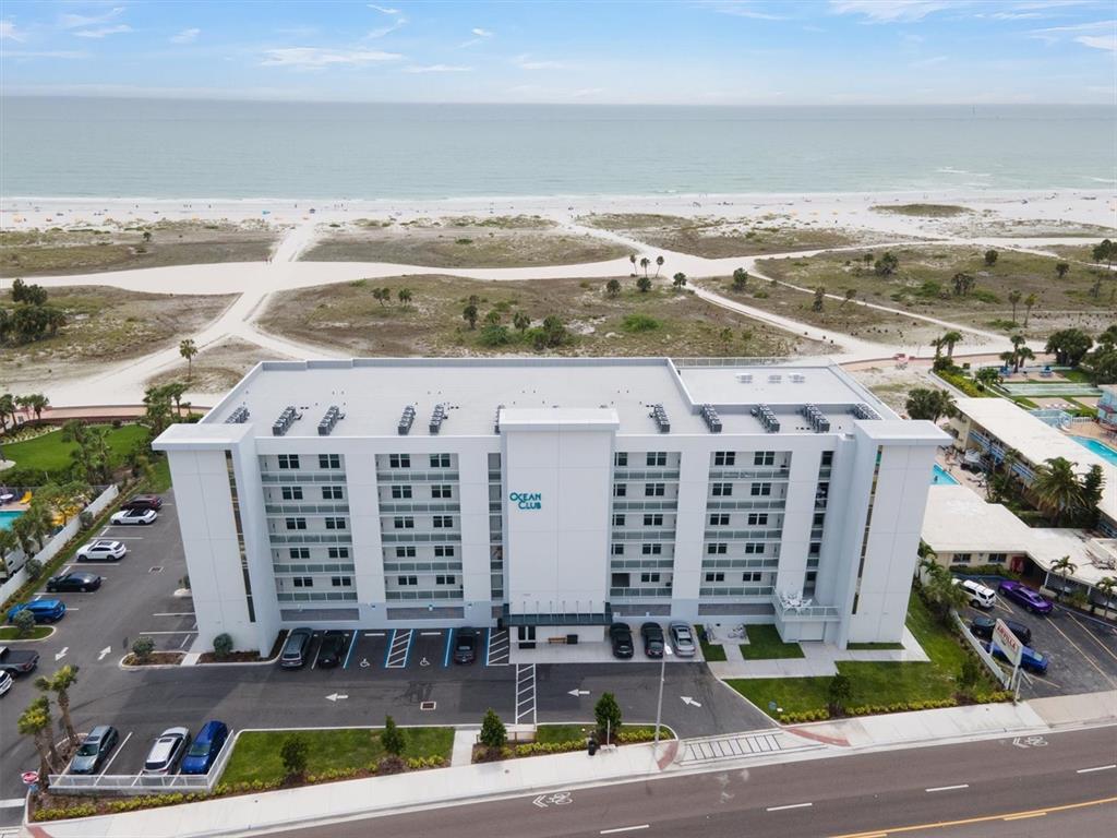 Picture of 11500 Gulf Boulevard Unit 610, St Petersburg, FL 33706