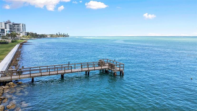 Picture of 4660 Ocean Boulevard Unit Q2, Sarasota FL 34242
