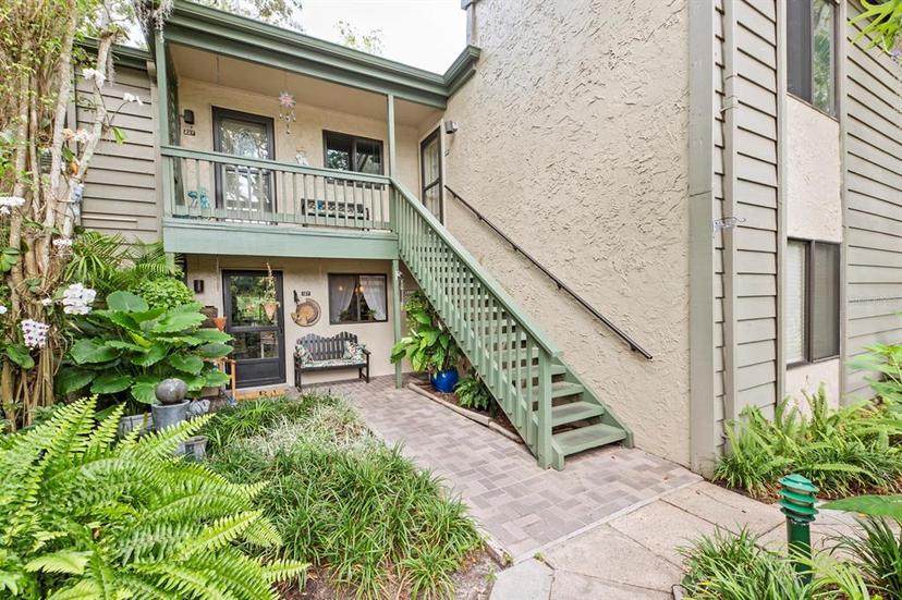 Picture of 1623 Pelican Cove Road Unit 226, Sarasota FL 34231