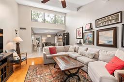 Picture of 1623 Pelican Cove Road Unit 226, Sarasota, FL 34231