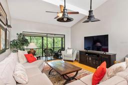 Picture of 1623 Pelican Cove Road Unit 226, Sarasota, FL 34231