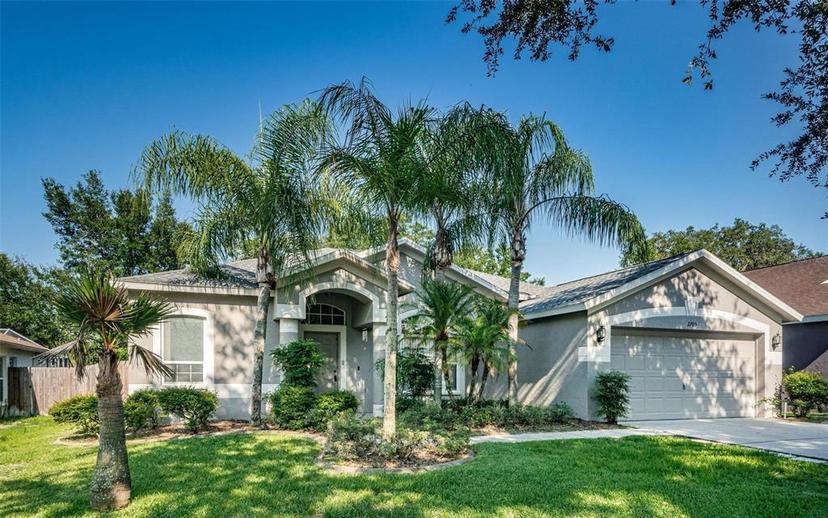 Picture of 2705 Brookville Drive, Valrico FL 33596
