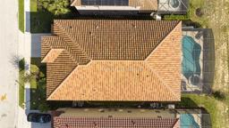 Picture of 5300 Oakbourne Avenue, Davenport, FL 33837