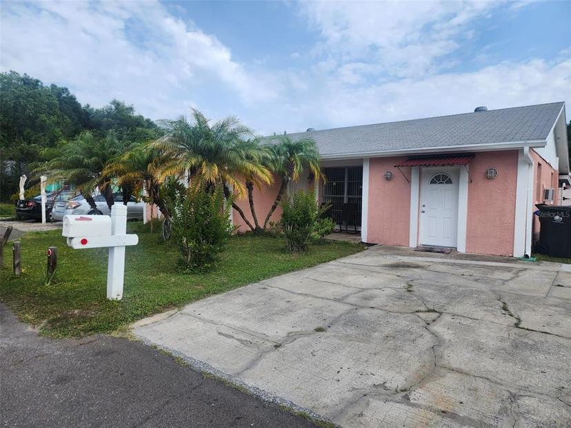 Picture of 6803 Middlewood Court, Tampa FL 33634