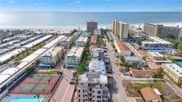 Picture of 1150 Windsong Lane Unit 300, Sarasota, FL 34242