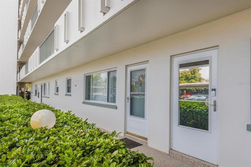 Picture of 4440 Ironwood Circle Unit 108D, Bradenton FL 34209