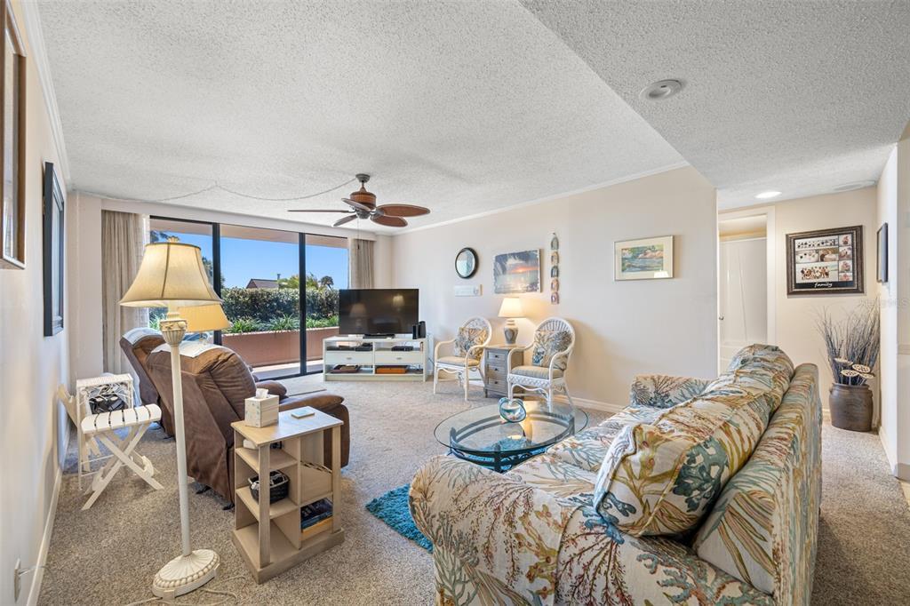 Picture of 1 Key Capri Unit 104E, Treasure Island, FL 33706