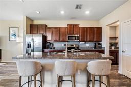 Picture of 31807 Blue Passing Loop, Wesley Chapel, FL 33545